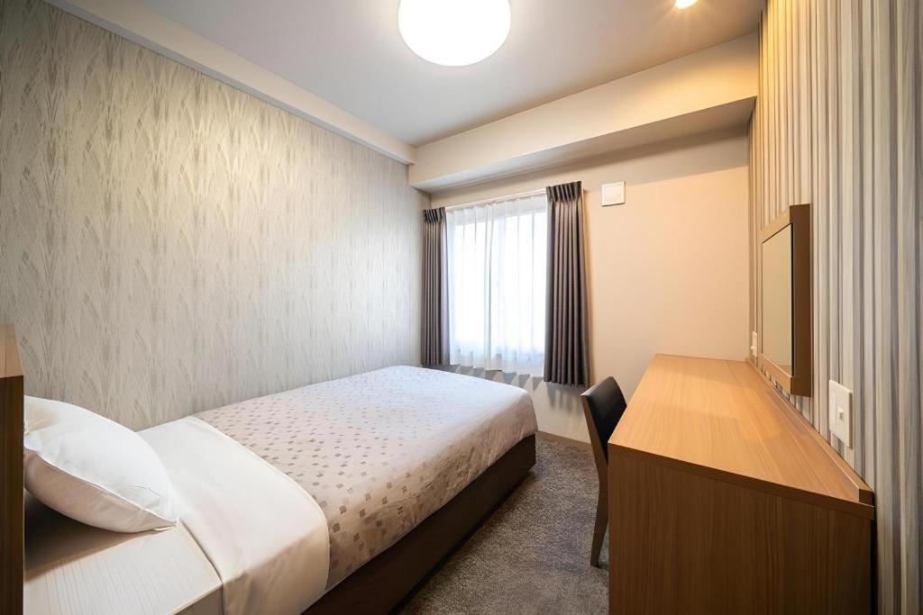 Plaza Annex Hotel 3*